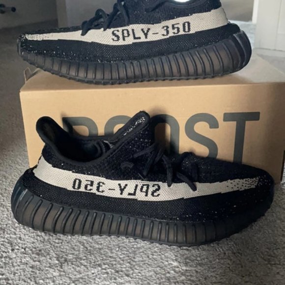 Yeezy 350 Oreo v2